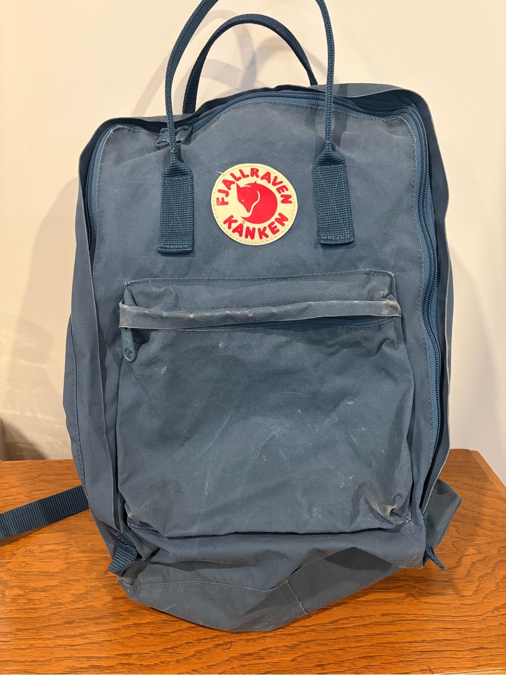Fjallraven 17” laptop Kanken Backpack in Navy Blue with Red Logo